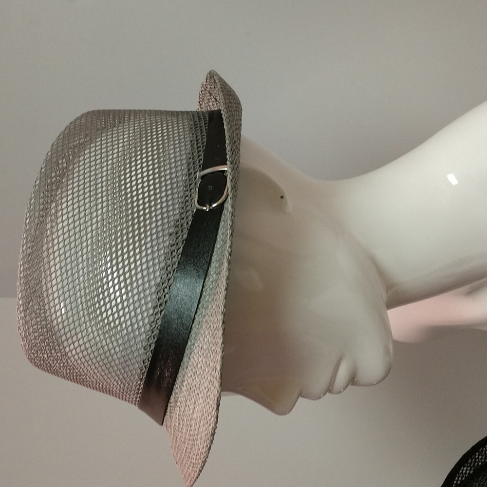 Unisex Mesh Gray Fedora Hat With Faux Leather Strap Buckle Boho Streetwear